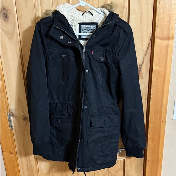 Levi's Black and Cream Ski Jacket - Picture 1 of 6